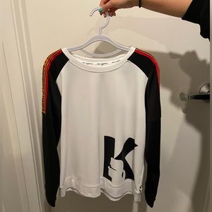 Not my style anymore, barely even worn.